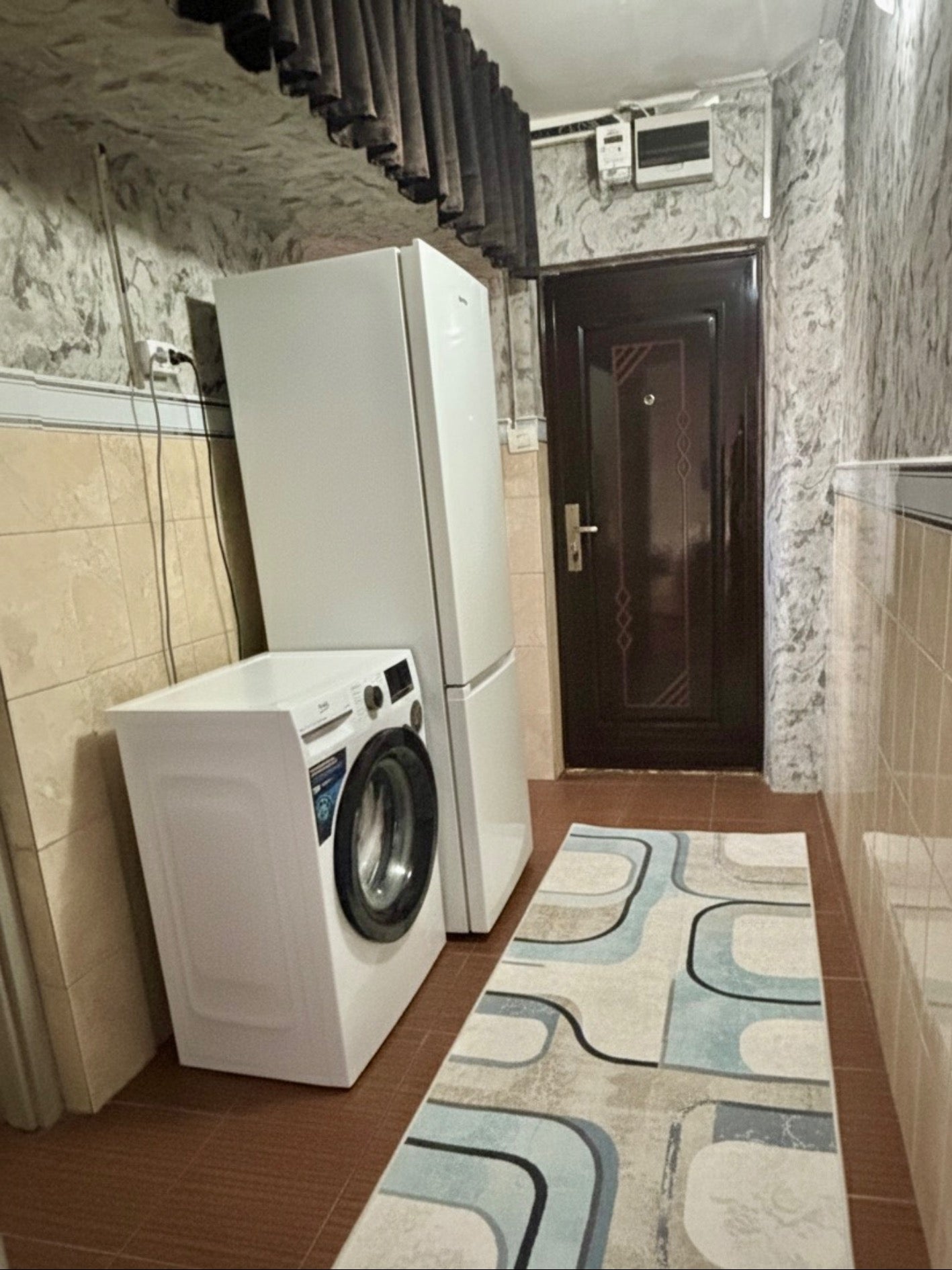 Modern Seaside Apartment + £1000 POCKET MONEY